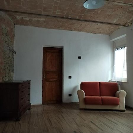 فيلا Cascina Carlo Borgo Borgo Aie المظهر الخارجي الصورة