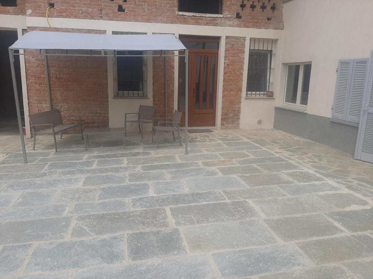 فيلا Cascina Carlo Borgo Borgo Aie المظهر الخارجي الصورة